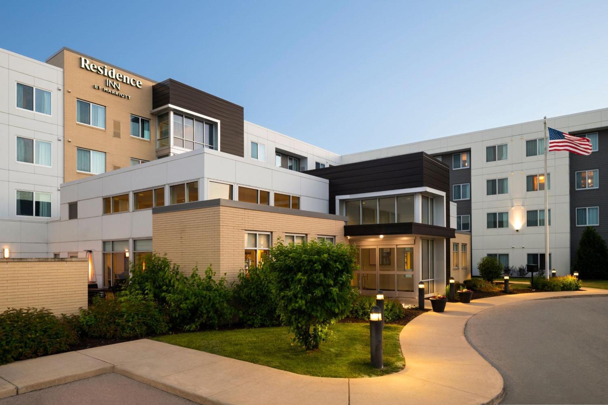 Residence Inn By Marriott Milwaukee West Wauwatosa Exterior foto